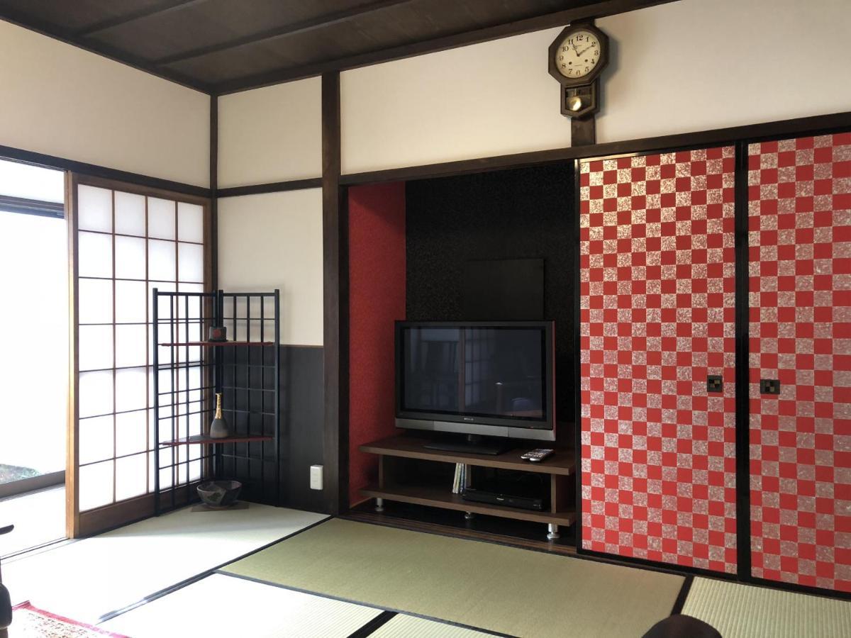 Taisho Aburaya Villa Takayama  Exterior photo